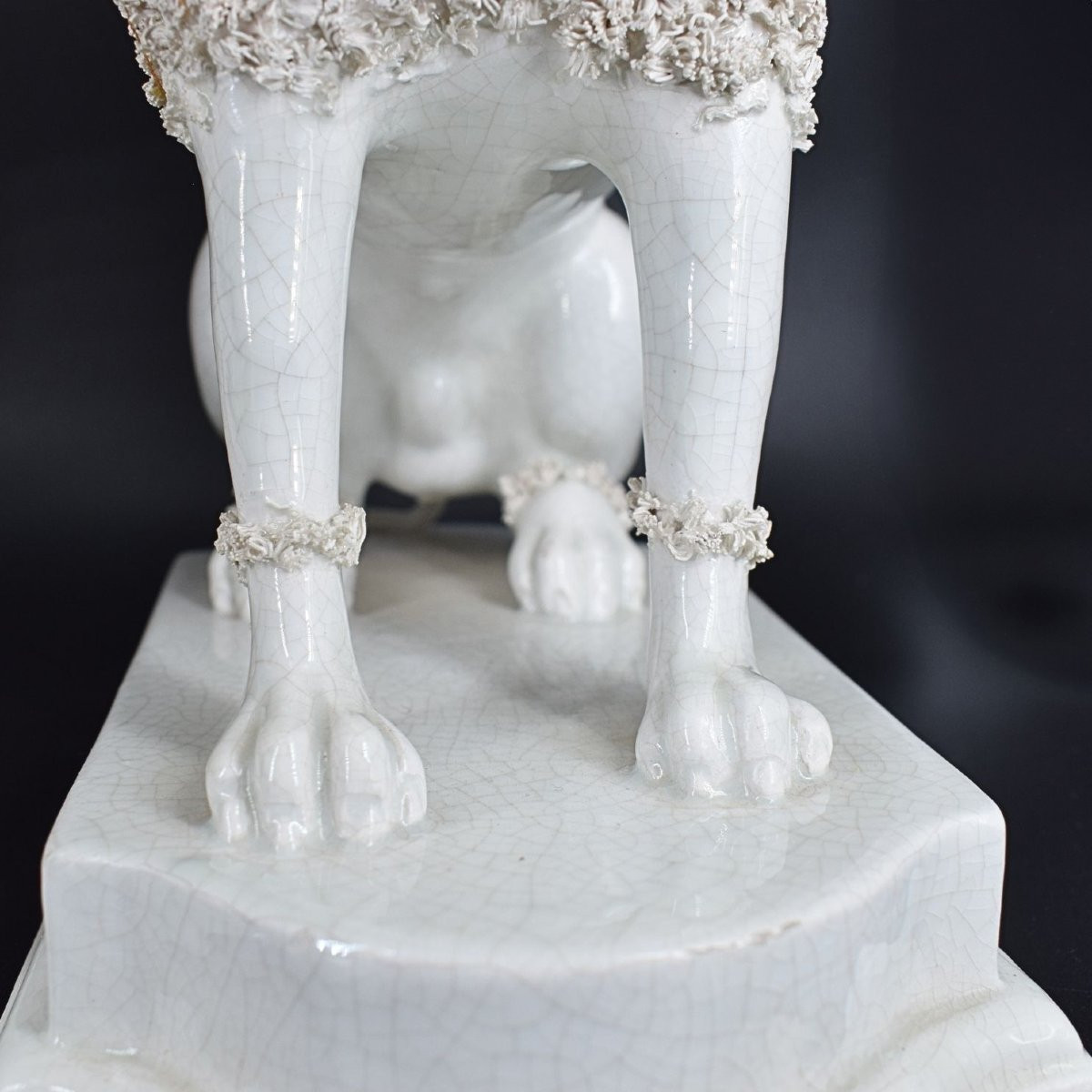 Coppia di sculture in ceramica di Nove di Bassano raffiguranti barboncini-photo-2