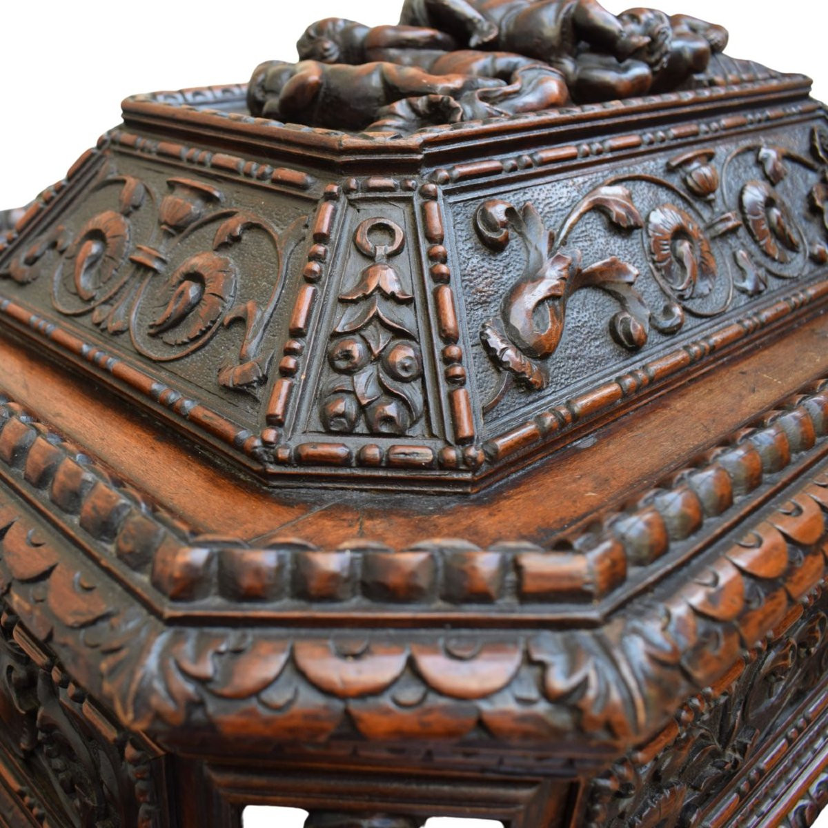 Cofanetto in Legno Intagliato – Stile Neorinascimentale-photo-5