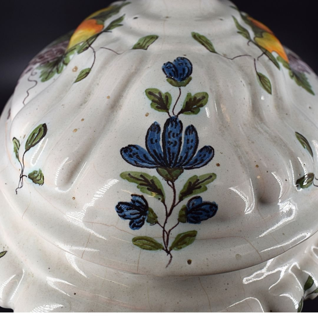 XVIII secolo, Imola (Emilia, Italia), Zuppiera in maiolica policroma-photo-6