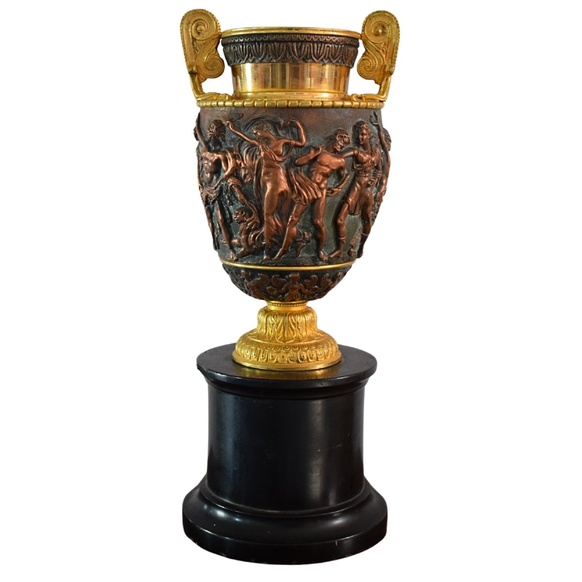 Coppia di coppe in bronzo e rame dorato e patinato con scene mitologiche, Francia XIX secolo-photo-3