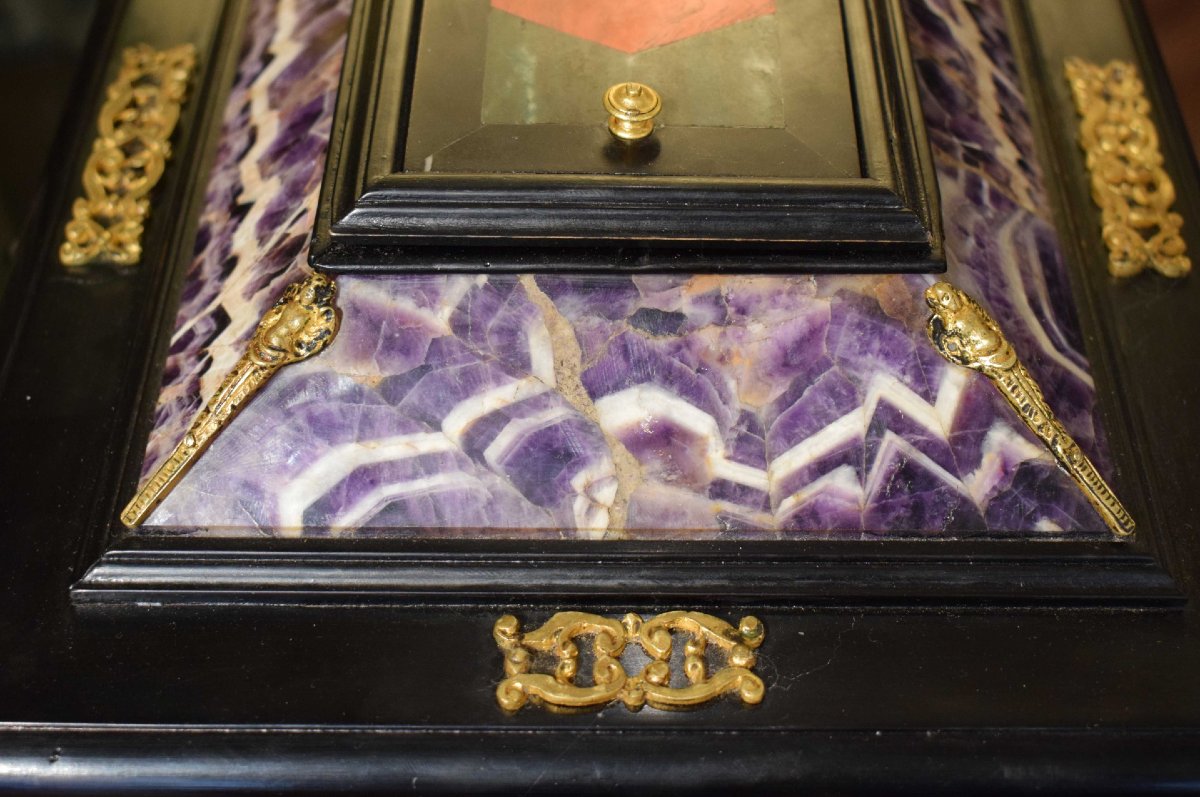 Stipo cofanetto del XIX secolo in legno ebanizzato, pietre dure policrome e bronzi dorati-photo-2