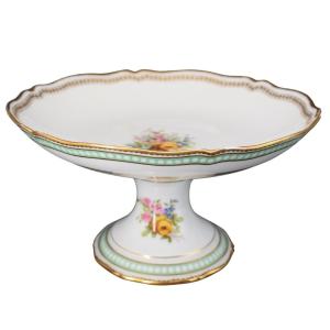 Alzatina in Porcellana, Boutigny Palais Royal, Parigi (1860–1870)