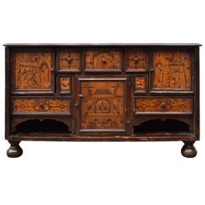 Stipo - monetiere decorato a paesini, XVI secolo, Piemonte, Nord Italia