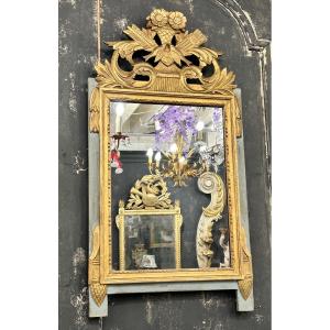 Louis XVI Style Giltwood Mirror With Pediment 