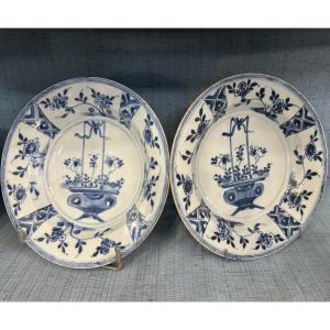 Pair Of Delftware Soup Plates, 18th Century 