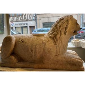 Pair Of Verona Marble Lions