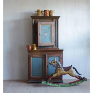 Gustavian Wardrobe