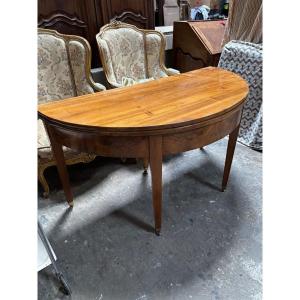 Walnut Table Period 19 Ieme