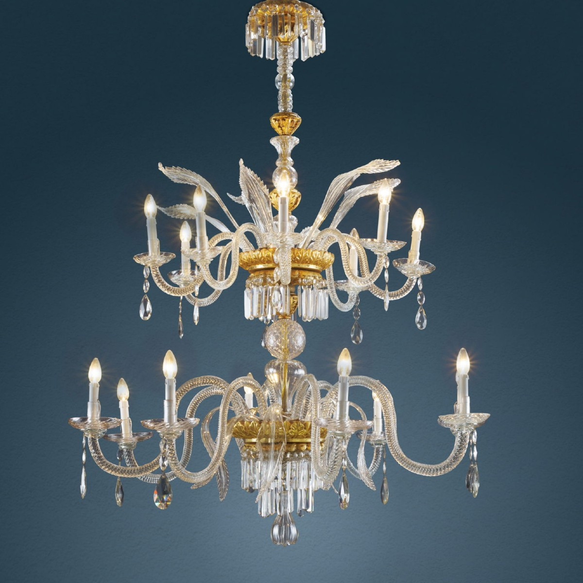 Lampadario in Legno Dorato e Cristallo. Firenze, inizio XIX secolo
