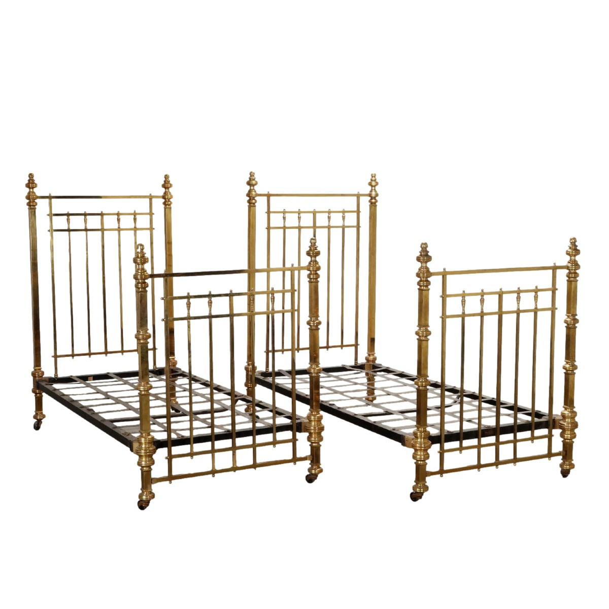 Coppia Letti in Metallo Maple & Co Inghilterra Ultimo Quarto XIX Secolo