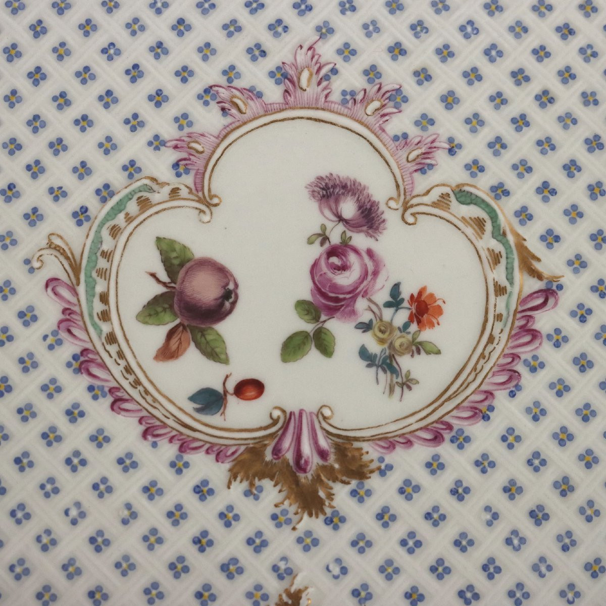 Zuppiera con Piatto in Porcellana di Meissen Germania Seconda Metà '800-photo-1