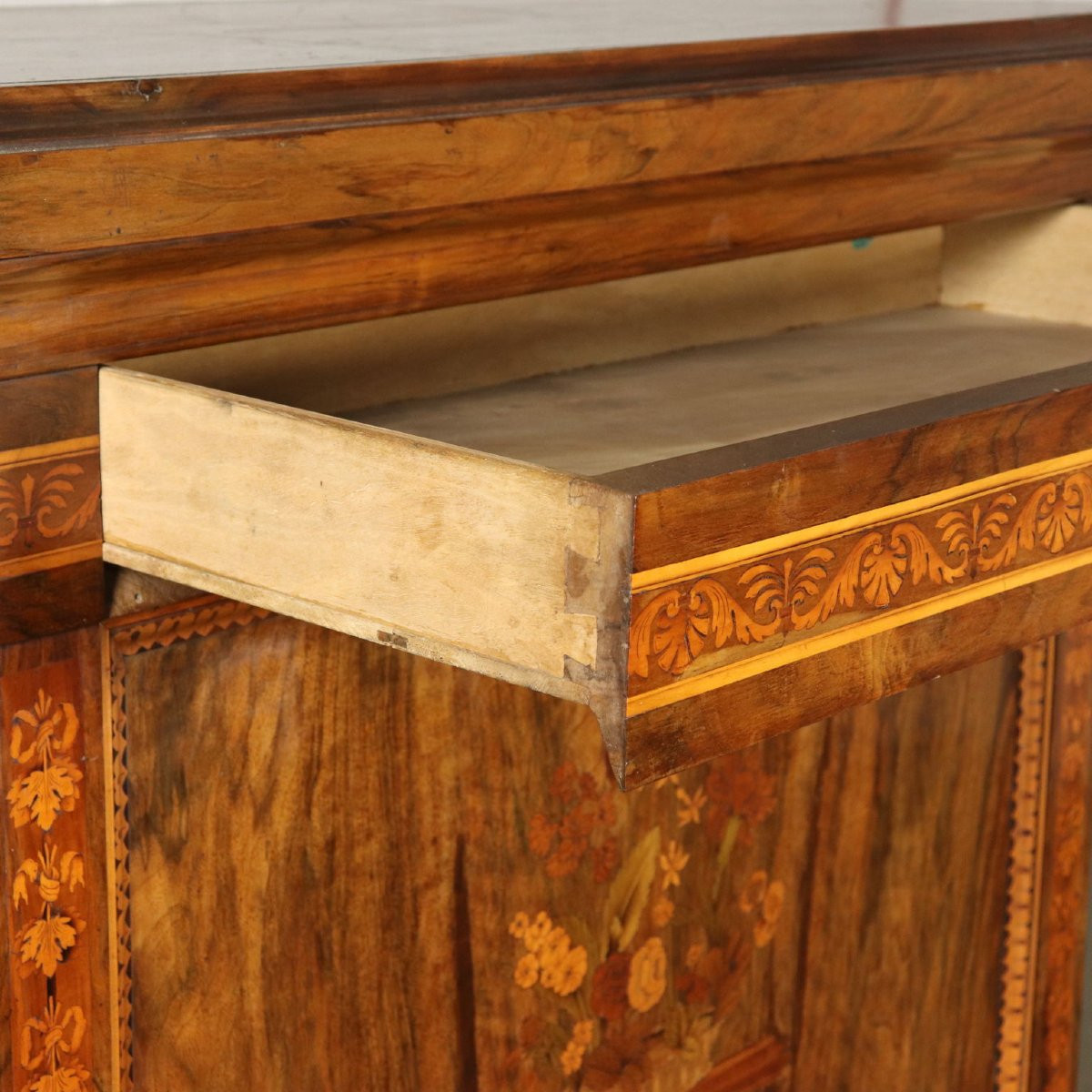 Secretaire Intarsiato Bottega Maggiolini-photo-1