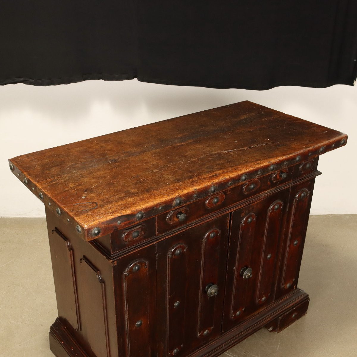 Credenza Barocco con Modifiche Emilia Inizio XVIII Secolo-photo-1