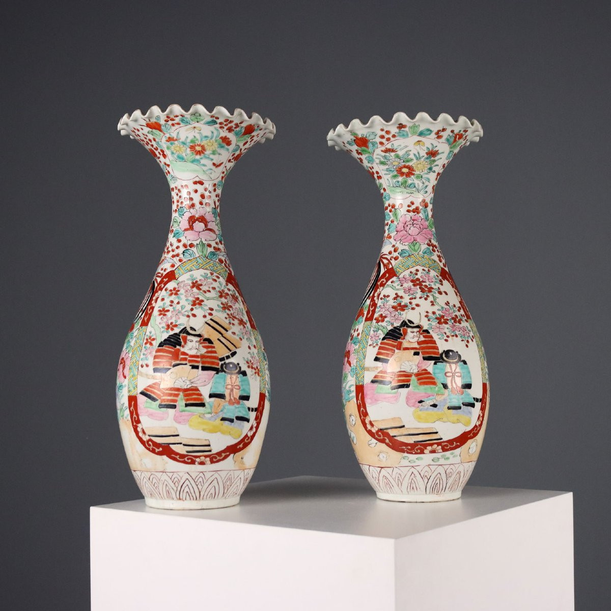 Coppia di Vasi a Tromba Giappone Epoca Taisho 1910-1920-photo-6