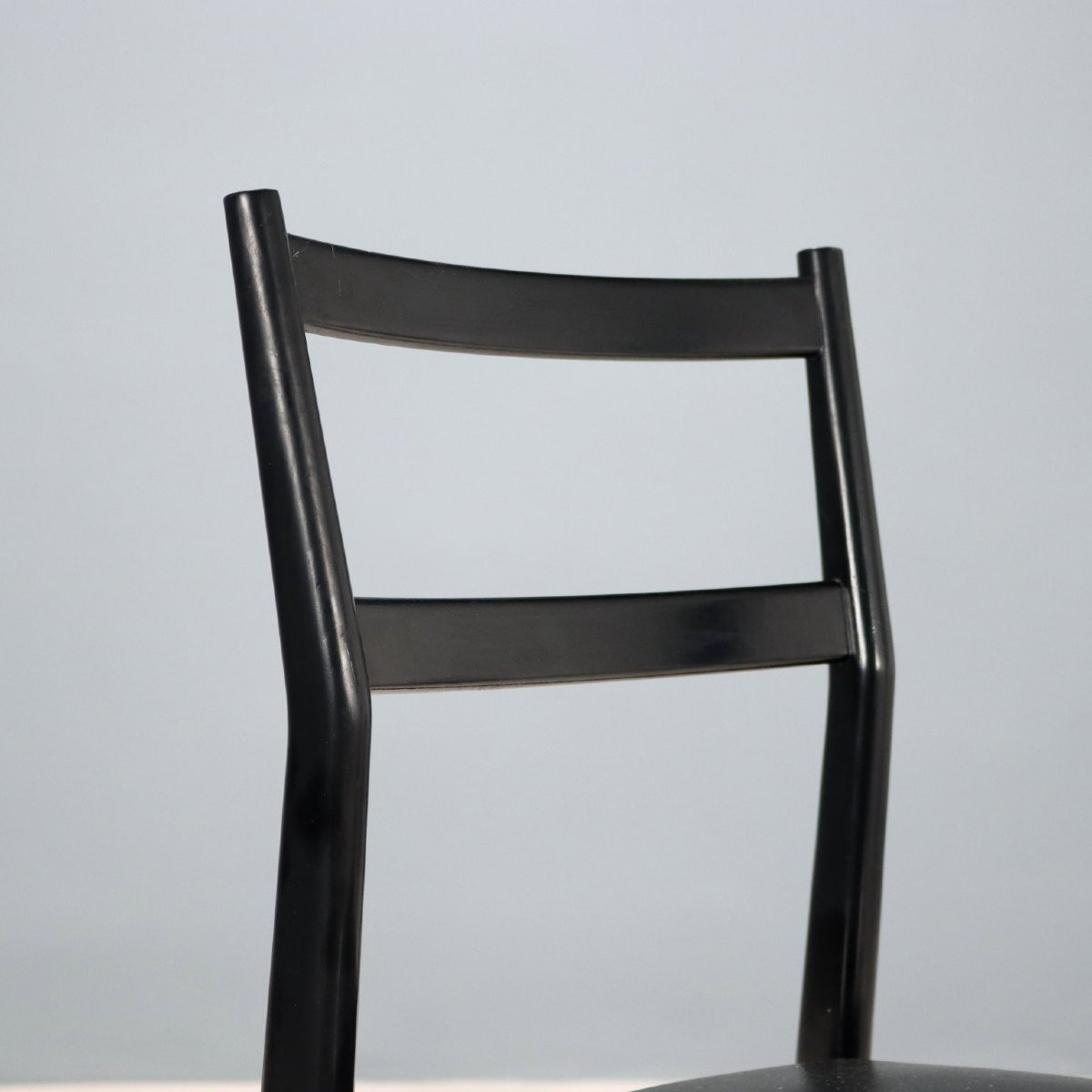 Sedie 'Leggera' di Gio Ponti per Cassina-photo-3