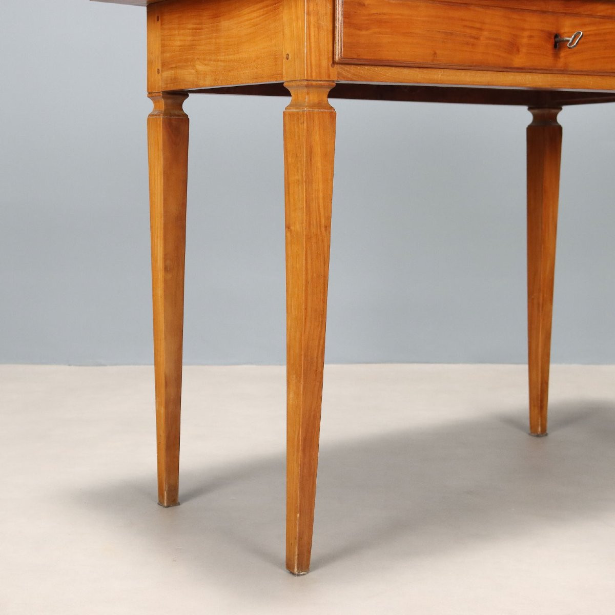 Scrittoio Direttorio in Ciliegio Italia Fine XVIII - Inizio XIX Secolo-photo-1