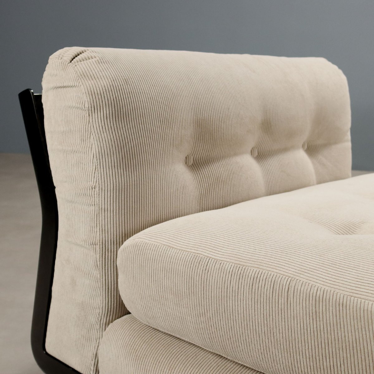 Due Poltrone 'Amanta' di Mario Bellini per B&B-photo-3