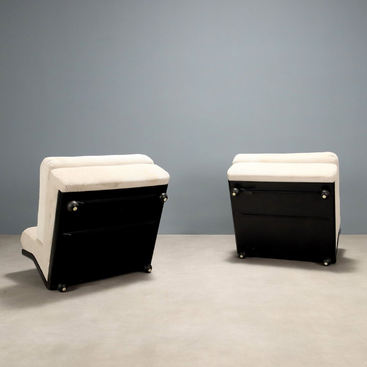 Due Poltrone 'Amanta' di Mario Bellini per B&B-photo-4