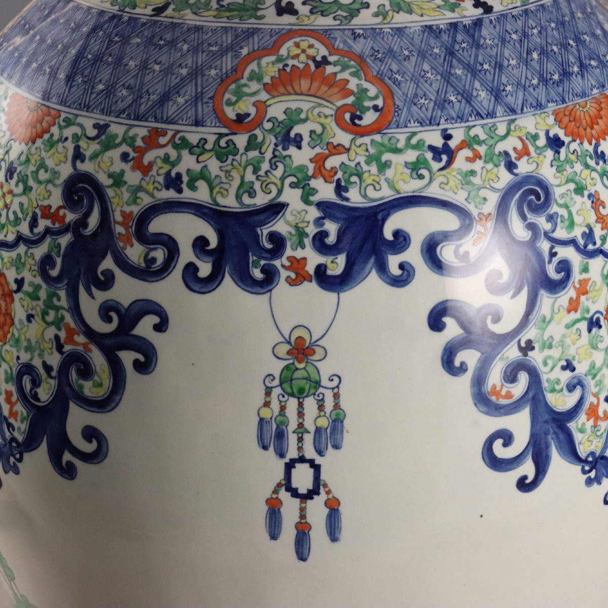 Coppia di Grandi Vasi a Balaustro con Coperchio Cina XX Secolo-photo-3