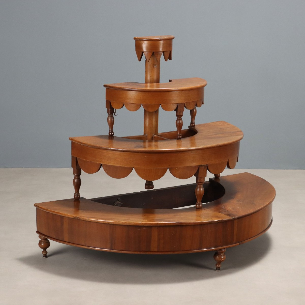 Etagère Italia, XIX Secolo