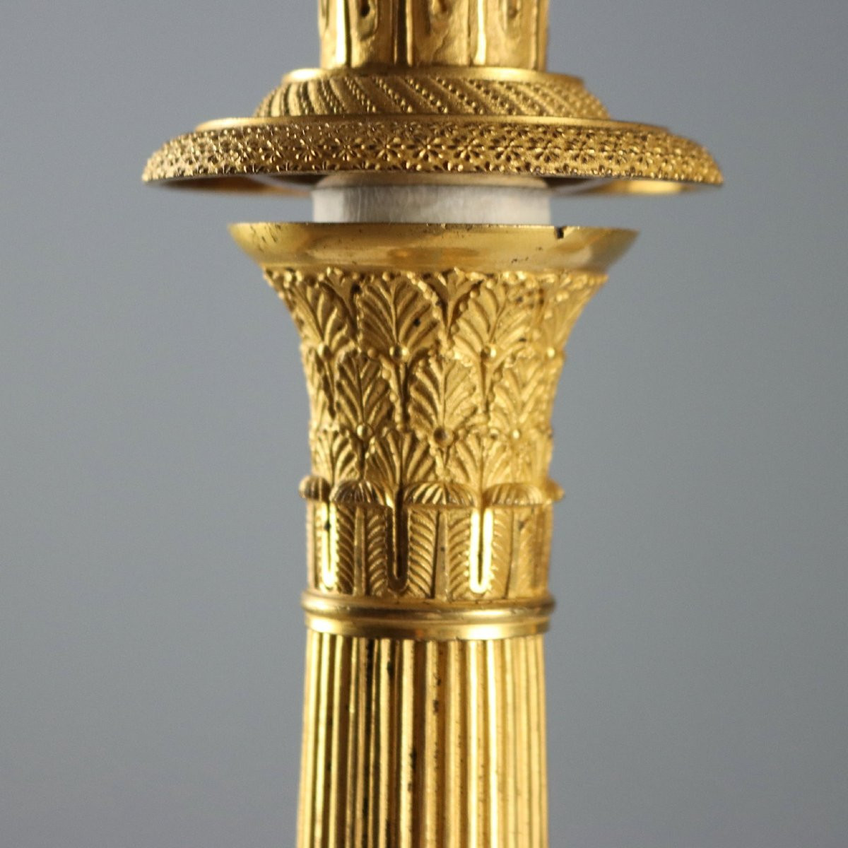 Coppia di Candelabri in Bronzo Dorato Francia Seconda Metà XIX Secolo-photo-3