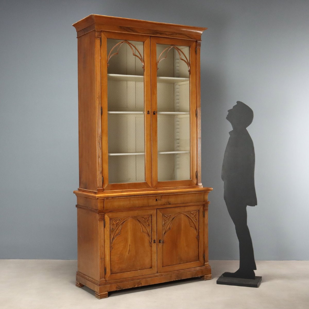 Credenza in Stile Neogotico Francia Metà XIX Secolo-photo-2