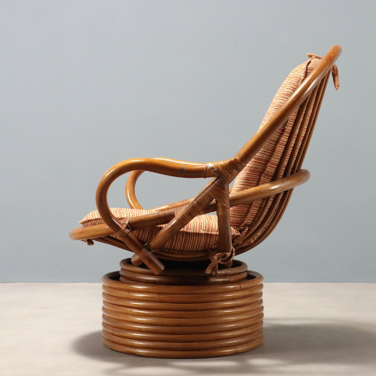 Coppia di poltrone Girevoli in Bambù Anni '60-photo-2