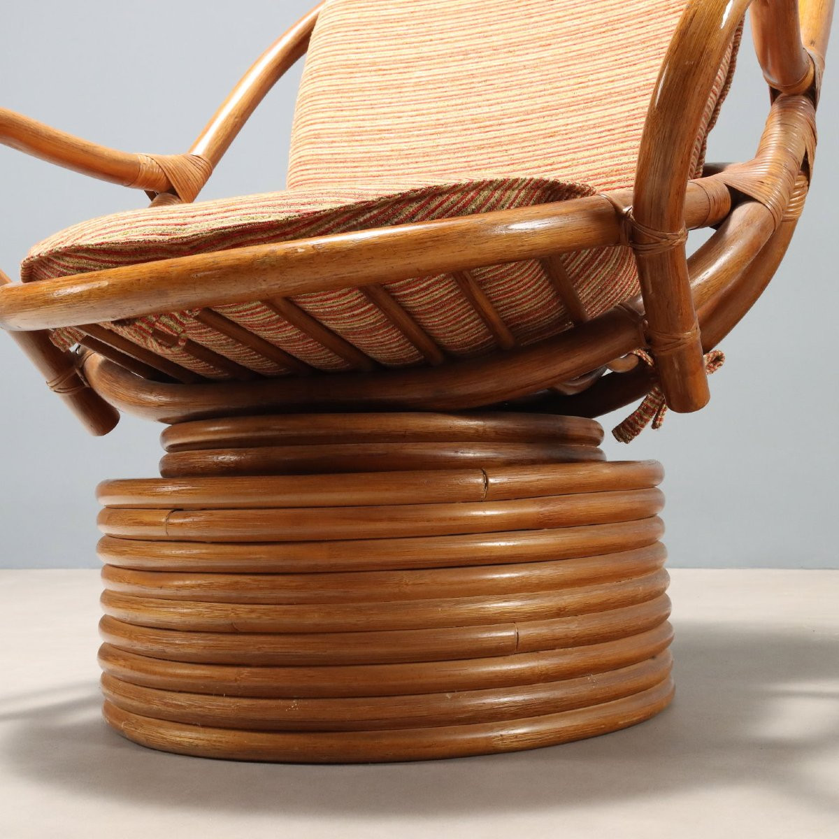 Coppia di poltrone Girevoli in Bambù Anni '60-photo-5