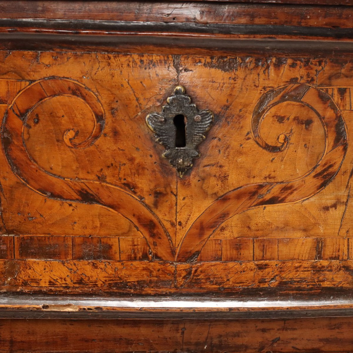 Cassettone Barocco in Noce Lombardia Inizio XVIII Secolo-photo-3