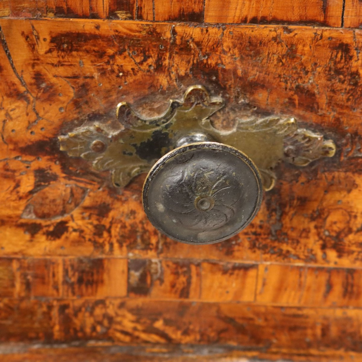 Cassettone Barocco in Noce Lombardia Inizio XVIII Secolo-photo-3