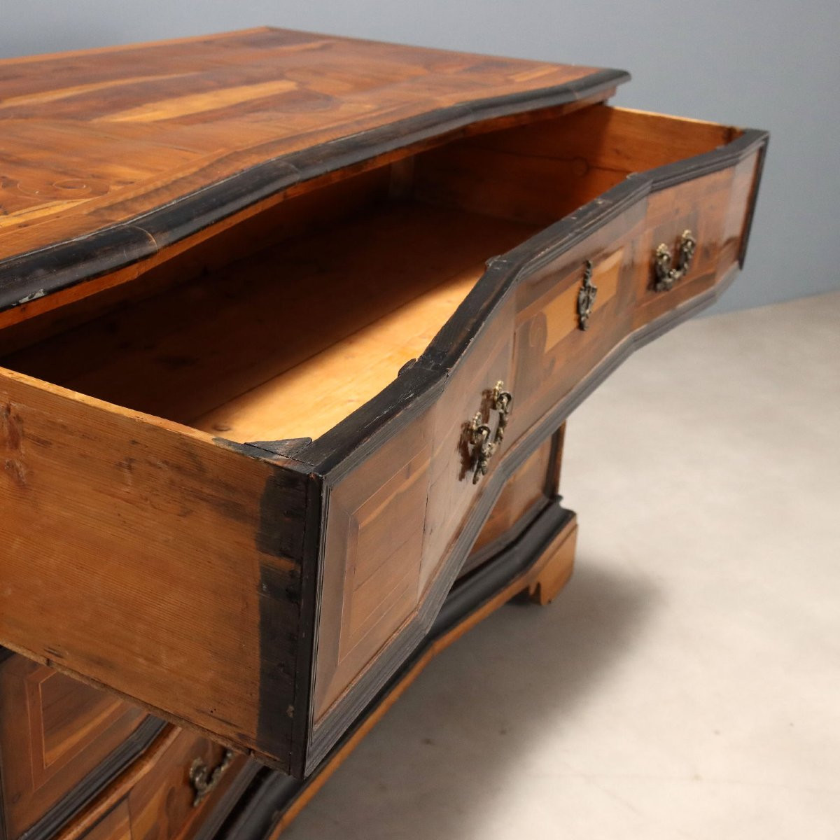 Canterano in Stile Barocco Italia Inizio XVIII Secolo-photo-3