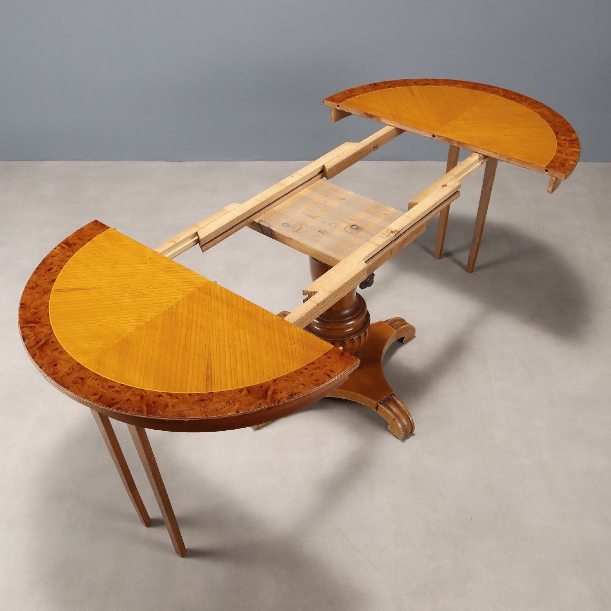 Tavolo in Mogano e Frassino Austria Fine XIX Secolo-photo-4