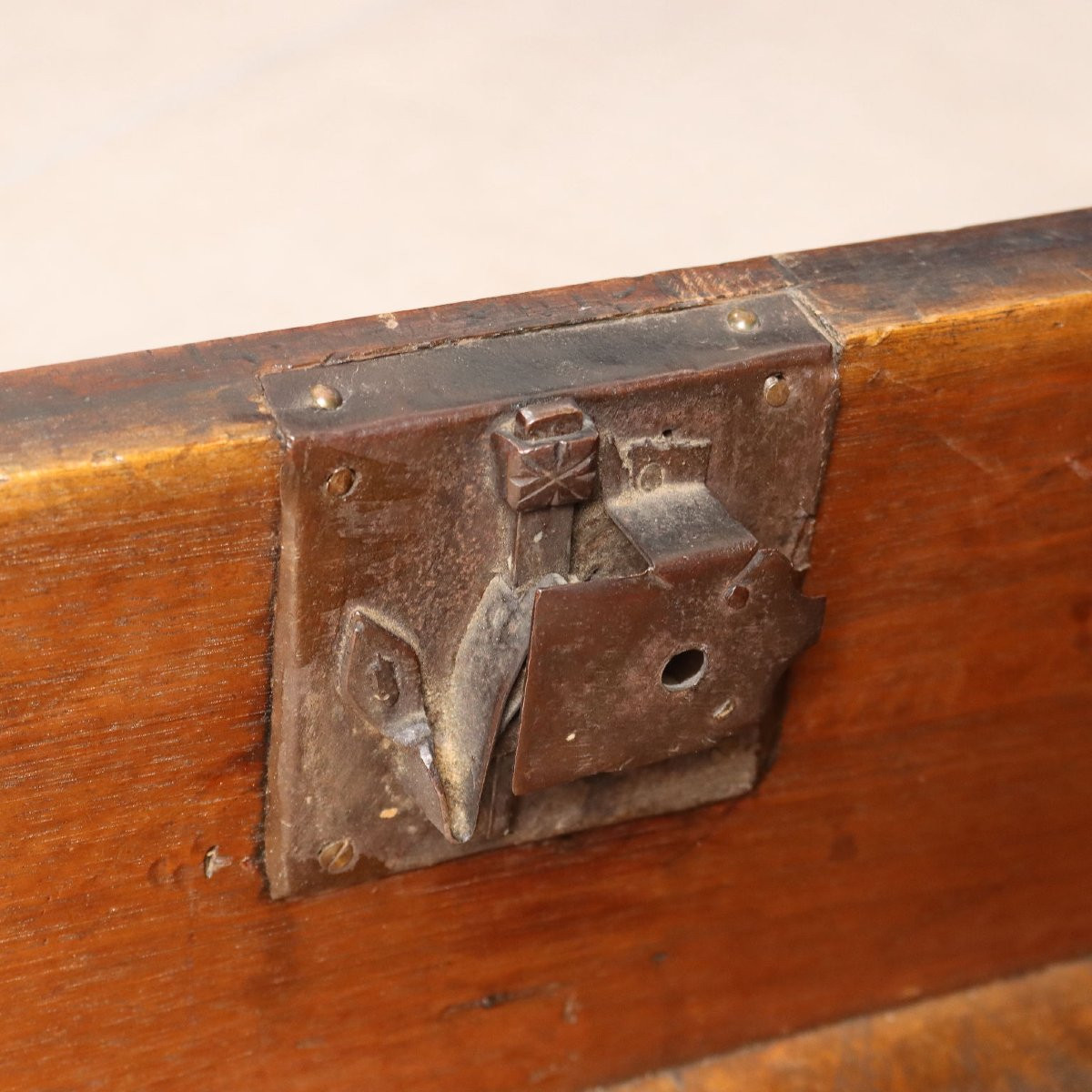 Cassettone Barocco in Noce Lombardia Inizio XVIII Secolo-photo-2