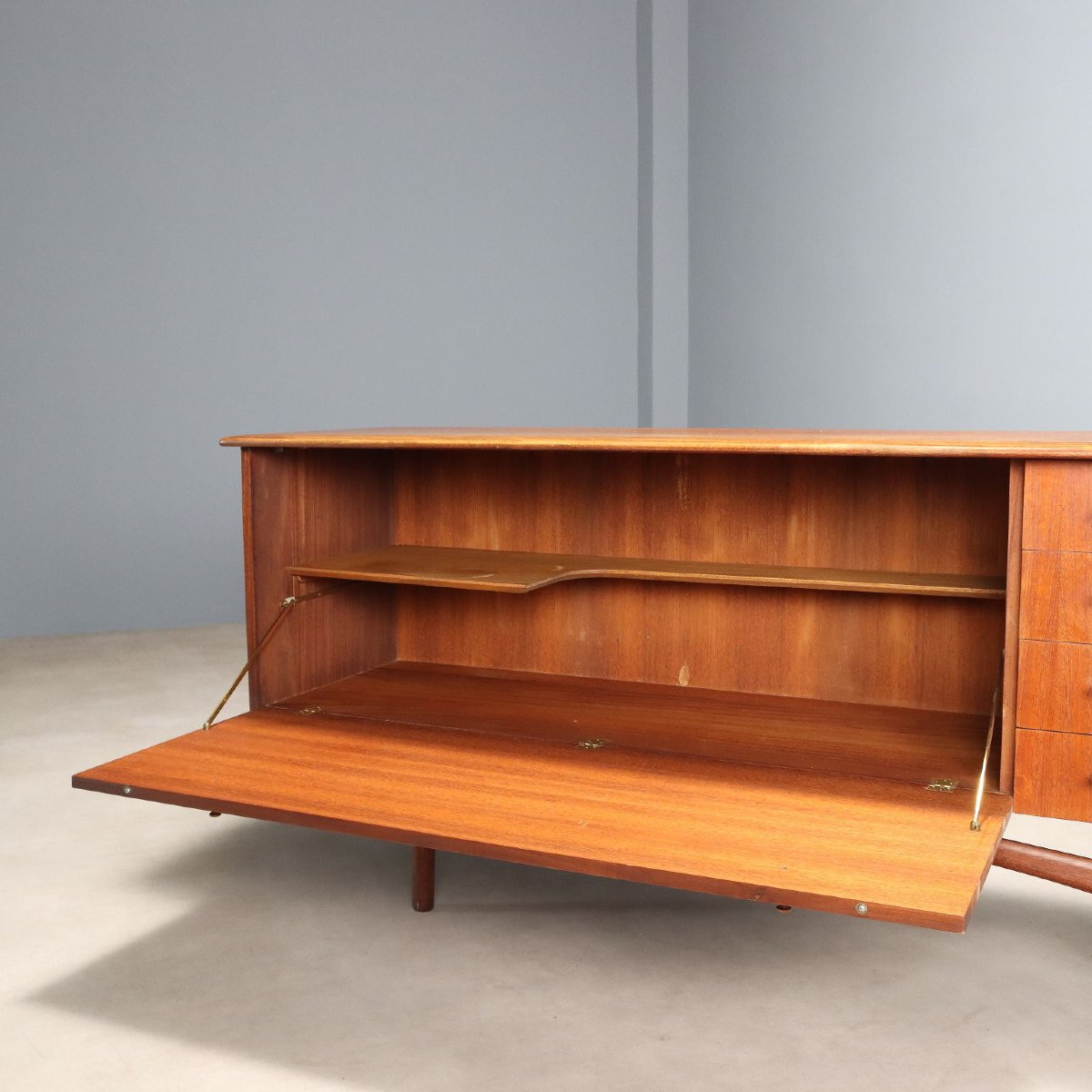 Sideboard anni '60 Manifattura Nordeuropea-photo-3