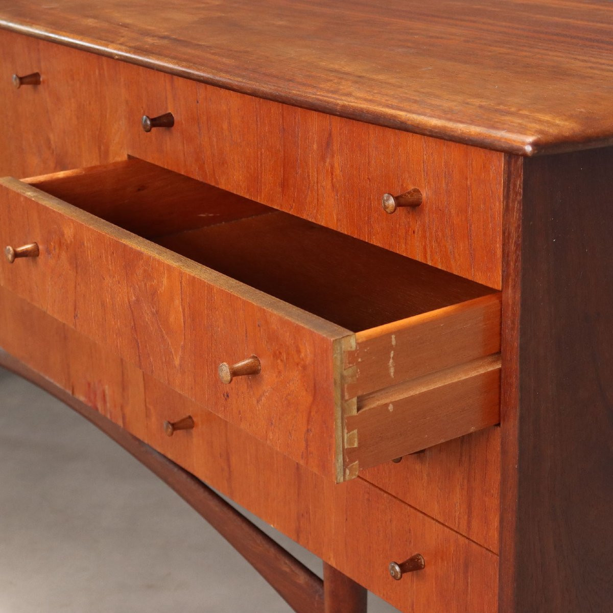 Sideboard anni '60 Manifattura Nordeuropea-photo-1