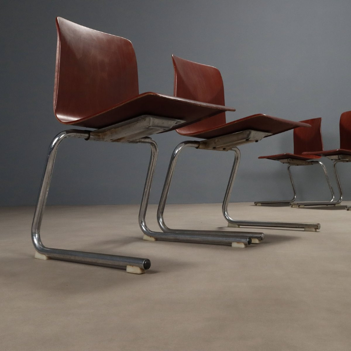 Sei Sedie Impilabili Anni 60-photo-1