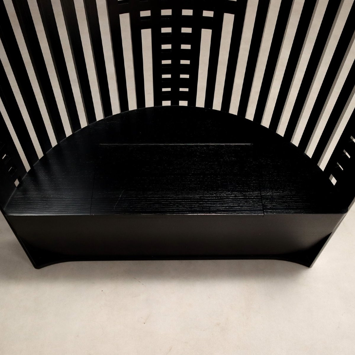 Poltrona 'Willow' di Charles Rennie Mackintosh per Cassina-photo-2