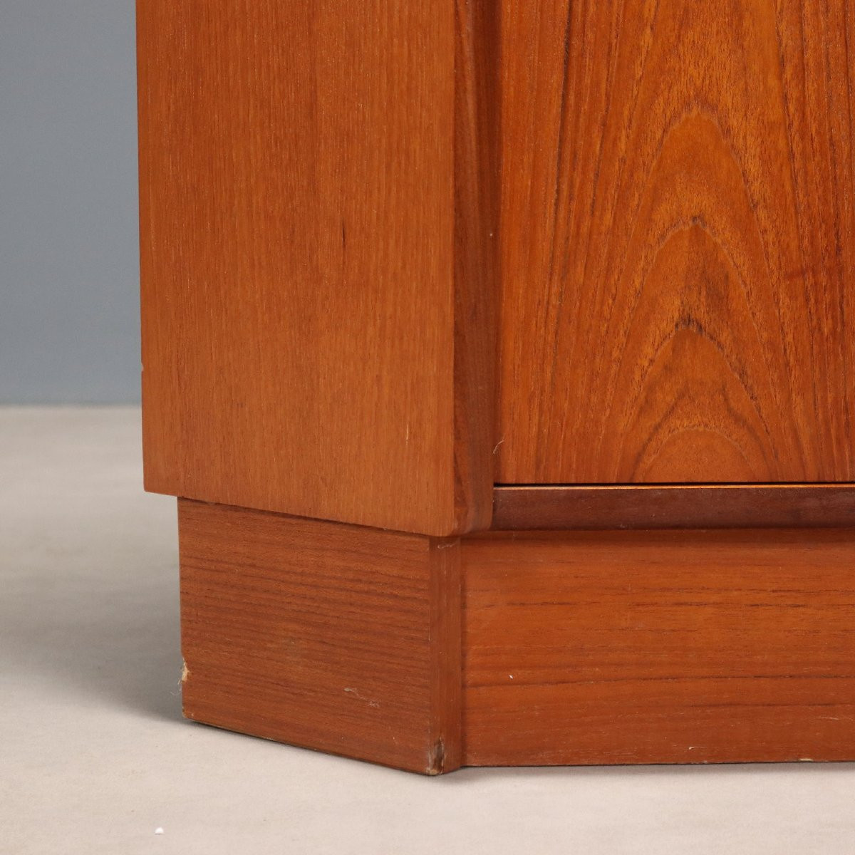 Mobile ad Angolo Anni '60-photo-7