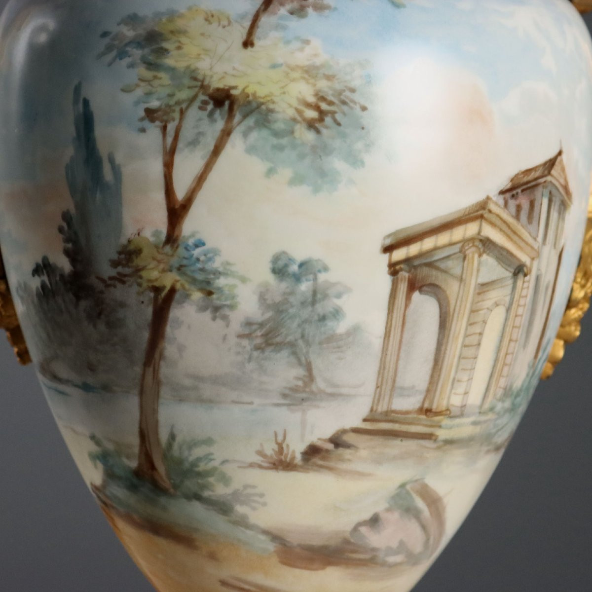 Coppia di Vasi in Porcellana di Sèvres Francia Fine XIX - Inizio XX Secolo-photo-3