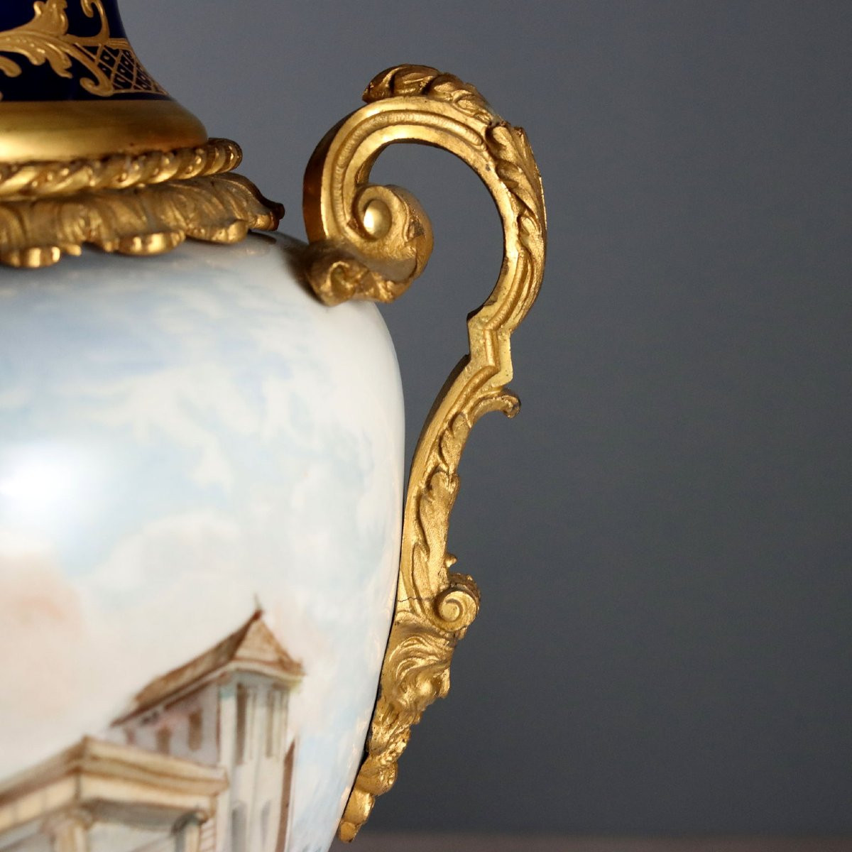 Coppia di Vasi in Porcellana di Sèvres Francia Fine XIX - Inizio XX Secolo-photo-4