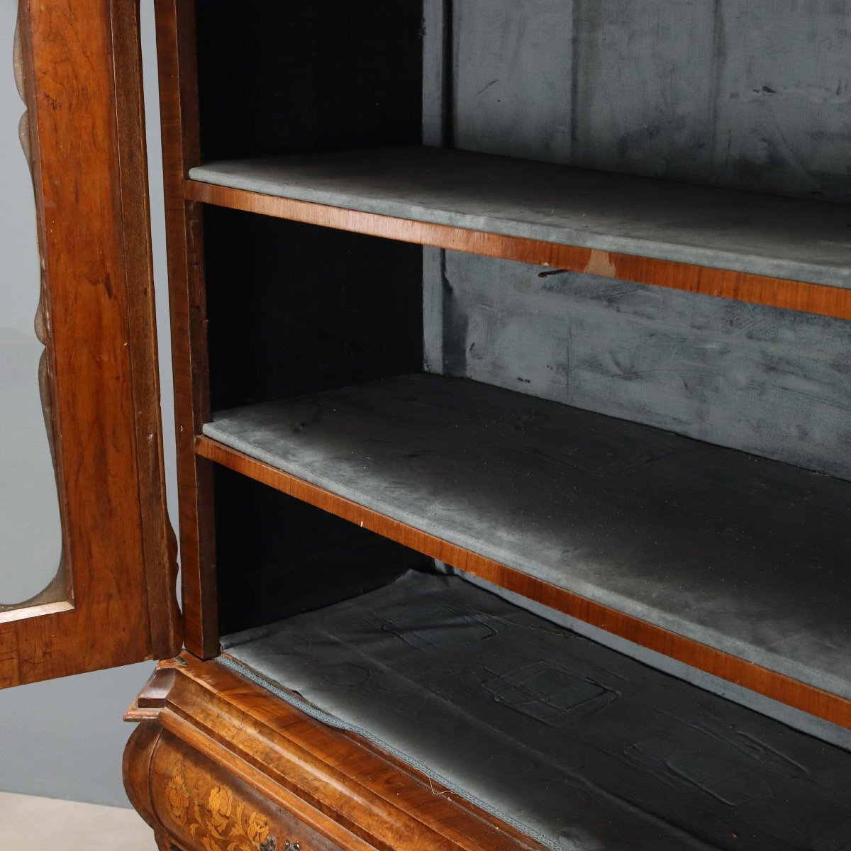 Grande Vetrina Olandese in Noce e Radica di Noce Olanda Metà XIX Secolo-photo-4