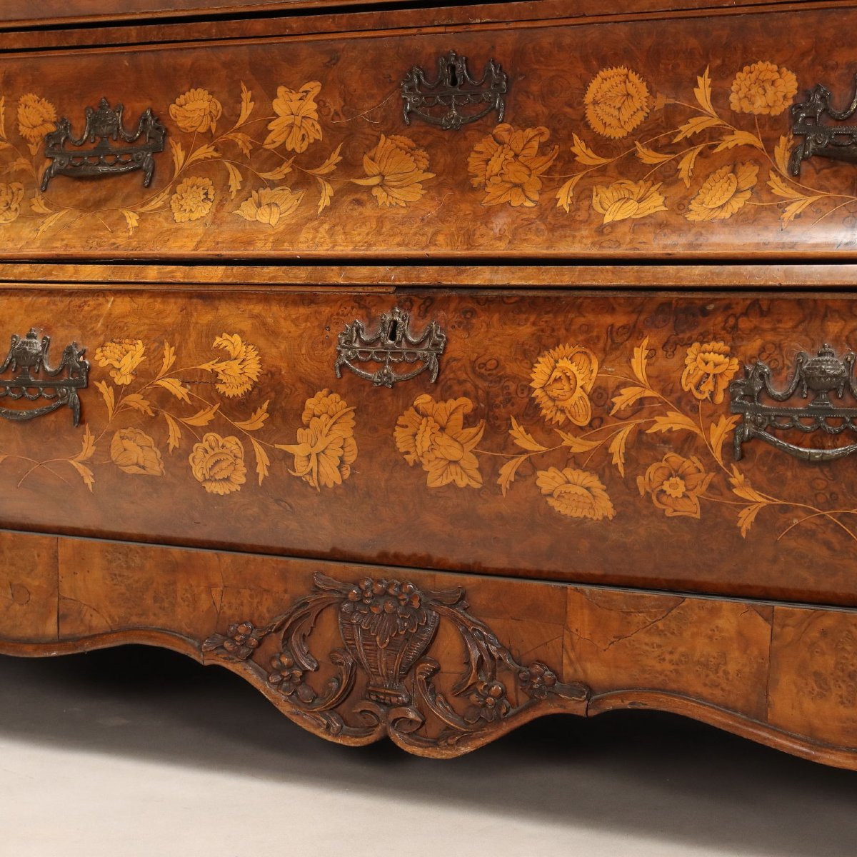 Grande Vetrina Olandese in Noce e Radica di Noce Olanda Metà XIX Secolo-photo-5