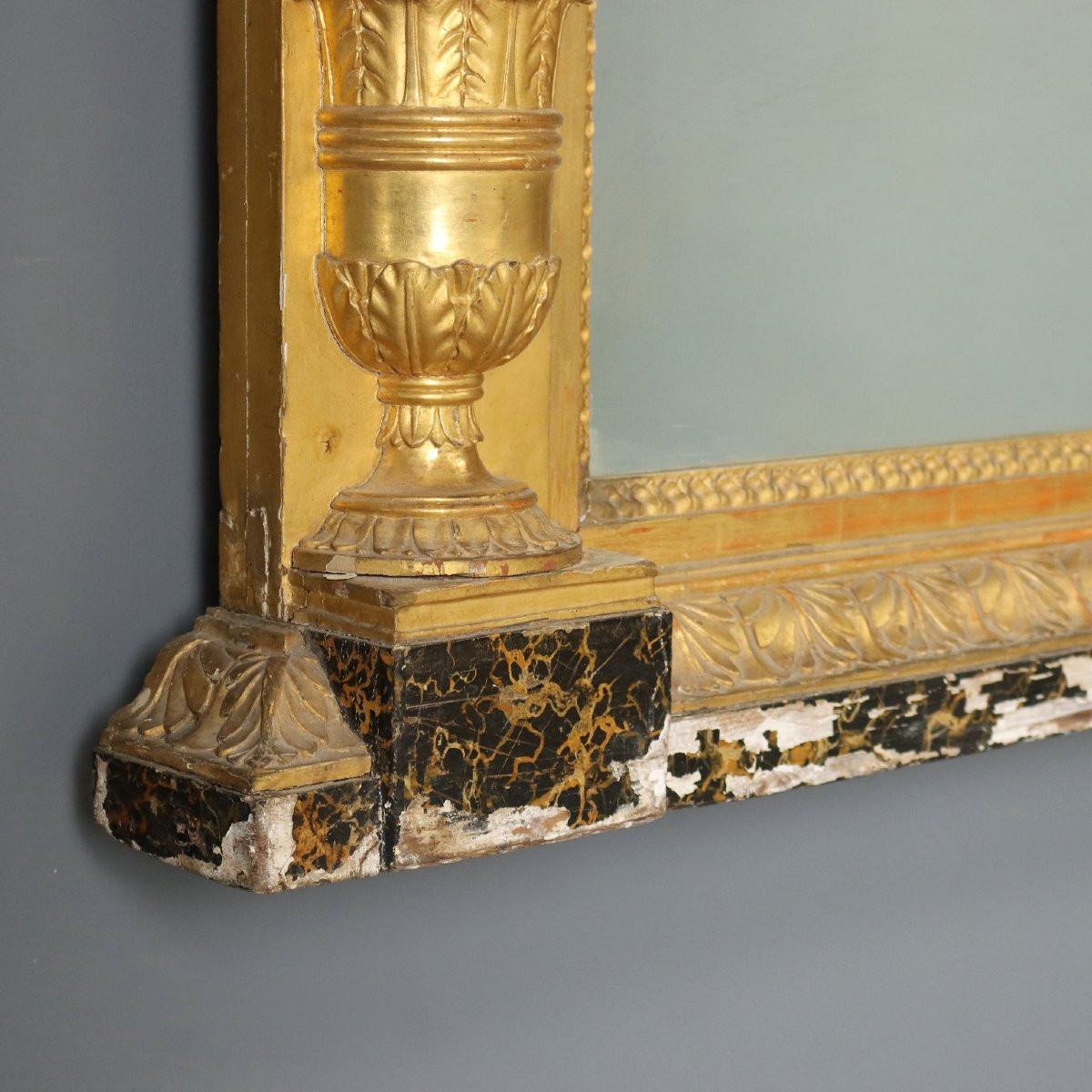 Specchiera Restaurazione in Legno Intagliato e Dorato Italia Secondo Quarto XIX Secolo-photo-1