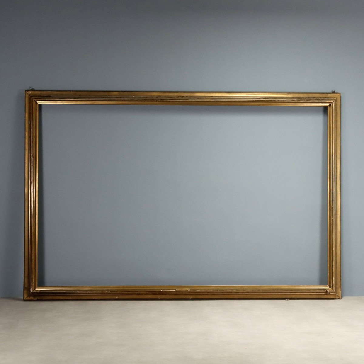 Grande Cornice realizzata in Epoca Art Déco Italia Secondo Quarto XX Secolo