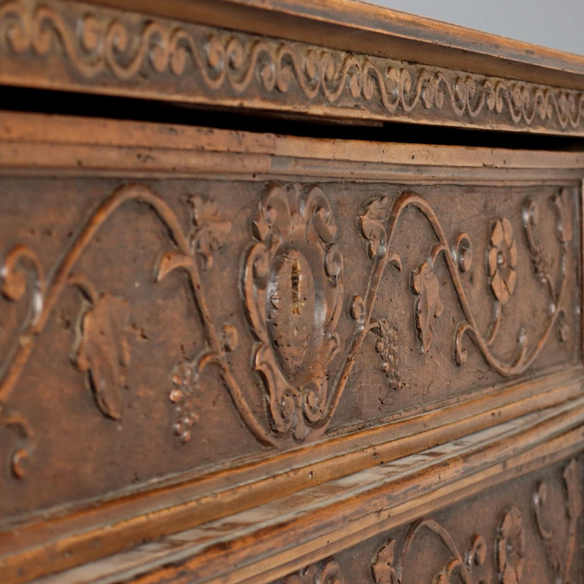 Cassettone Barocco in Noce Italia Primo Quarto XVIII Secolo-photo-3