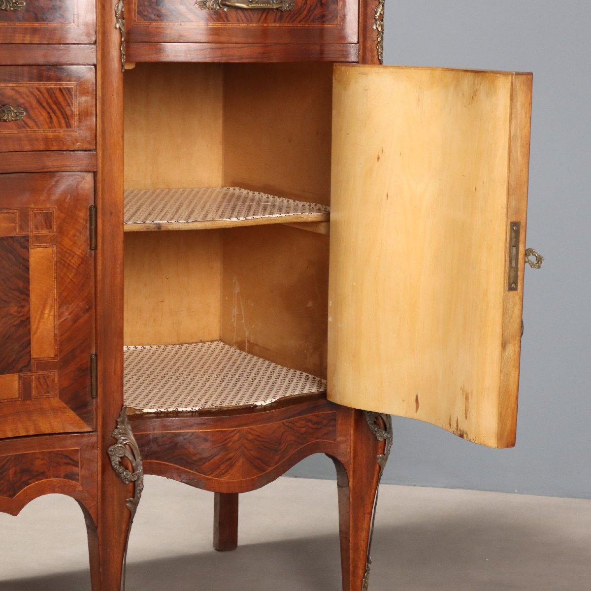 Credenza a quattro ante, Italia, inizio XX Secolo.-photo-2