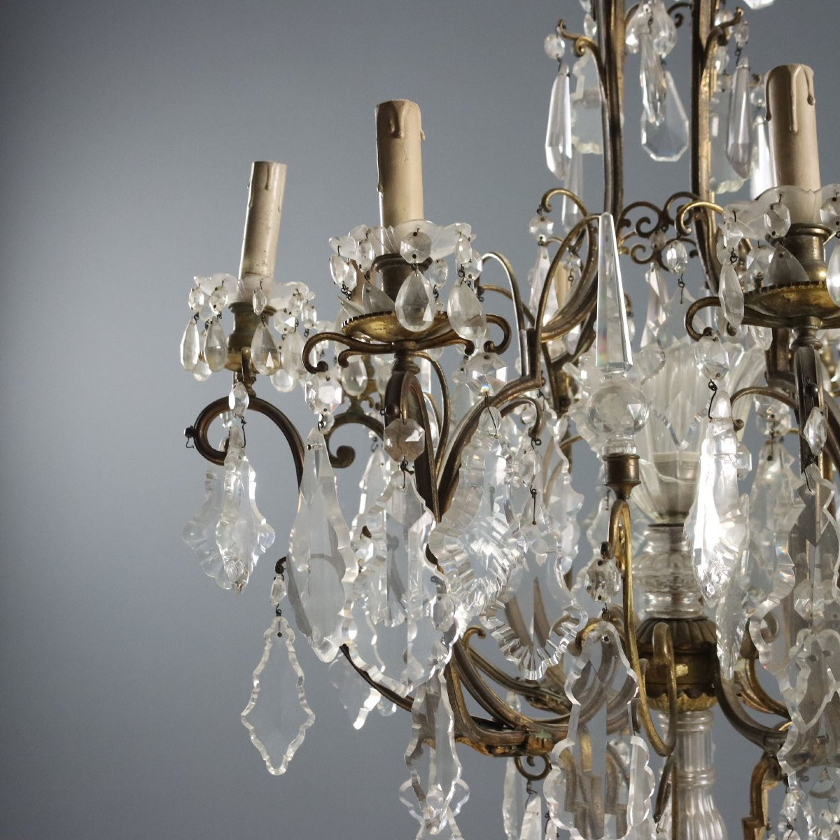 Lampadario a Otto Luci in Metallo Dorato Italia Fine XIX Secolo-photo-2