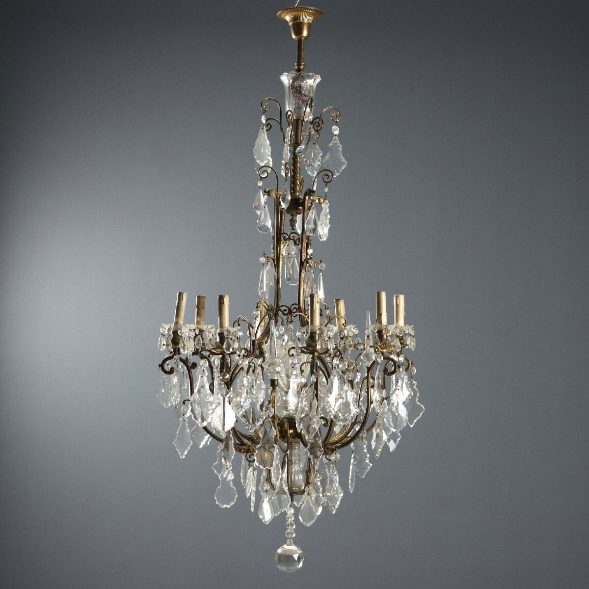 Lampadario a Otto Luci in Metallo Dorato Italia Fine XIX Secolo