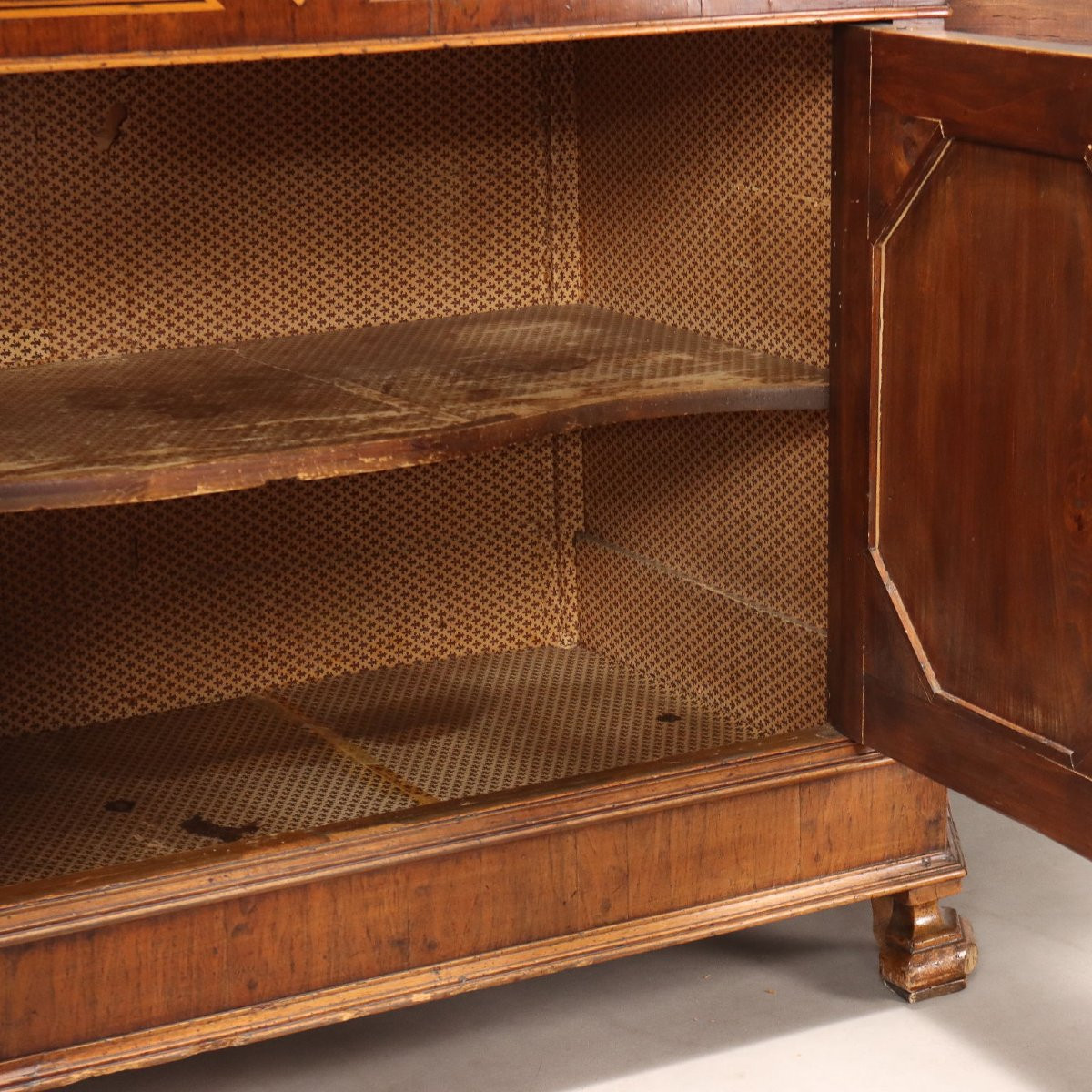 Credenza Scantonata Umbertina in Noce Italia Fine XIX Secolo-photo-5