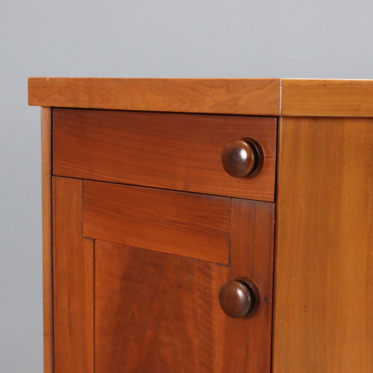 Credenza Scantonata Anni 60 produzione Bernini Design di Silvio Coppola-photo-1